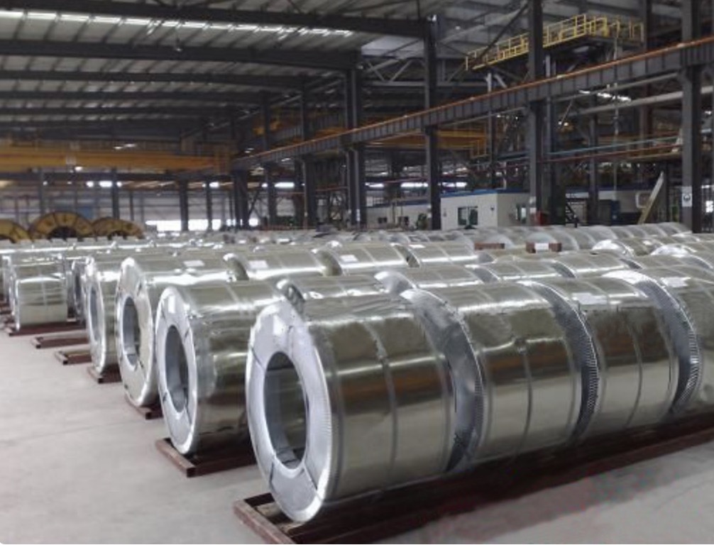 Ultimi blog aziendali su Perché l'industria automobilistica sceglie le bobine di acciaio galvanizzato immerse a caldo come materiali di carrozzeria?
