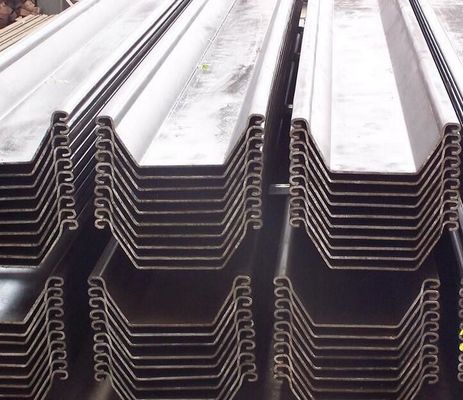 comprare Pile di lamiere di acciaio laminato a freddo di tipo U EN10249-1 EN10249-2 per la costruzione di porti e diga di cofferdam online manufacture