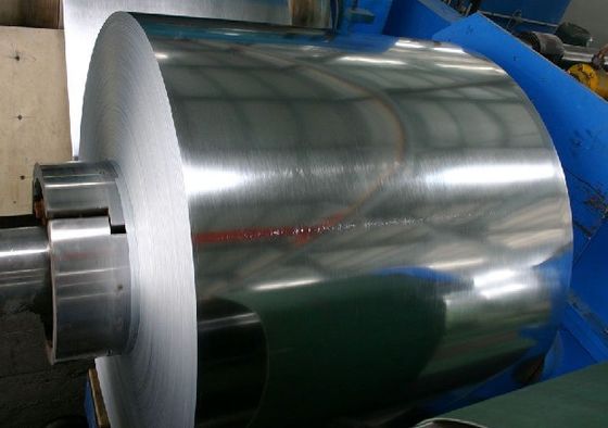 comprare Coil di acciaio galvalume di spangola regolare AZ50 ∼AZ180 con larghezza 914 ∼1250 mm per la fabbricazione di lamiere di tetto e pannelli di costruzione online manufacture