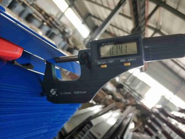 comprare Gli strati che coprenti d'acciaio ondulati impermeabili il tetto riveste il multi colore galvanizzato hanno ondulato gli strati d'acciaio del tetto online manufacture