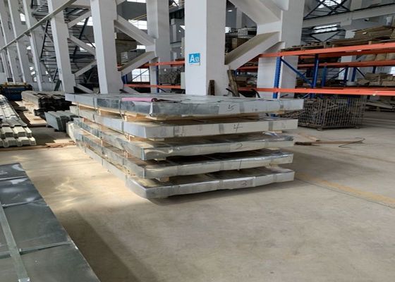 comprare 0.15·3.8mm JIS G3302 SGCC lamiera di acciaio galvanizzato a caldo Z40·Z275 per applicazioni di tubazione e costruzione online manufacture
