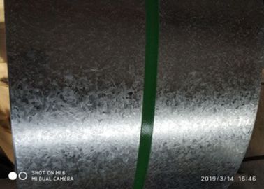 comprare Bobine d'acciaio galvanizzate immerse calde di JIS lubrificate lustrino normale online manufacture