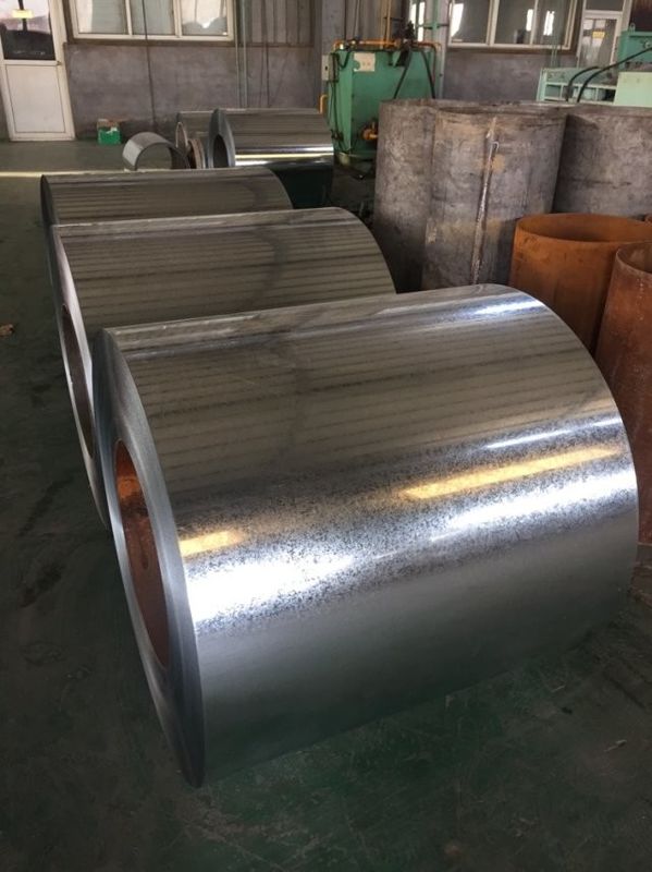 Coil di acciaio galvalume di spangola regolare AZ50 ∼AZ180 con larghezza 914 ∼1250 mm per la fabbricazione di lamiere di tetto e pannelli di costruzione