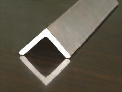Acciaio strutturale angolare ASTM A36 S275JR Q235 con taglio personalizzato uguale e disuguale
