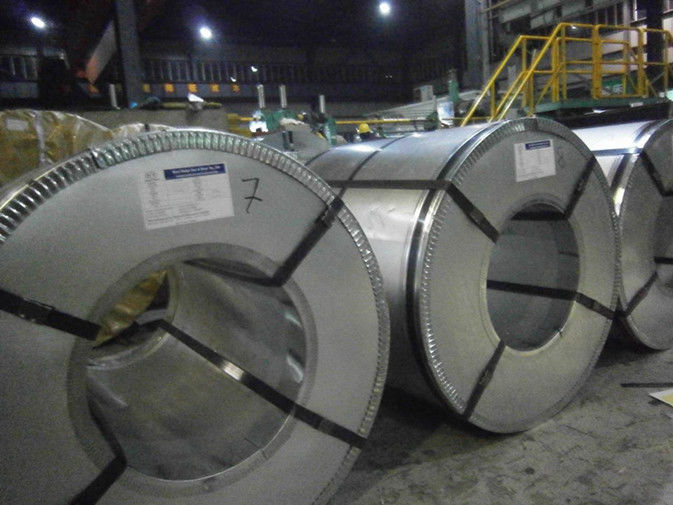 DX53D bobina di acciaio galvanizzato a caldo con spangolo regolare per la lavorazione della piastra di contenitore e della lamiera industriale