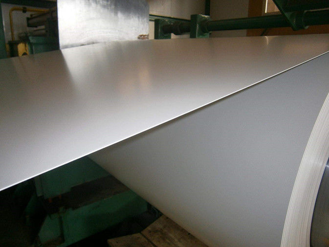 Coil di acciaio galvalume preverniciato AZ20 ¥180 0,12 ¥1,20 mm 914 ¥1250 mm per pannelli di veicoli e apparecchi di costruzione