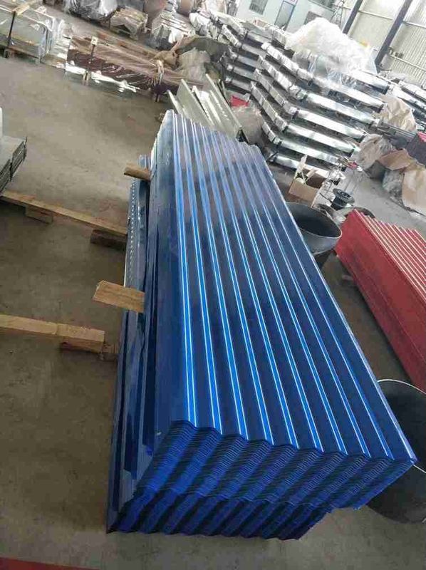 Lamiere per tetti in acciaio ondulato rivestite di colore antiruggine per coperture e rivestimenti di pareti