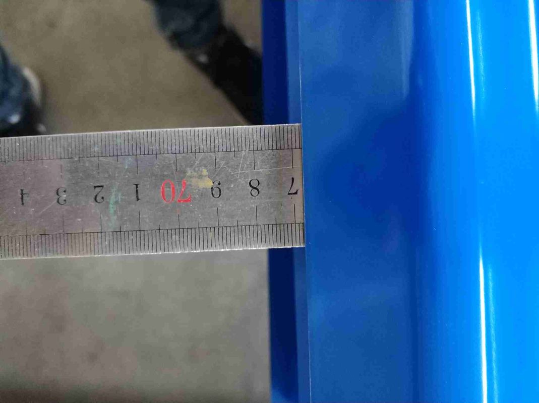 Piatti di copertura in acciaio ondulato galvalume rivestiti di colori resistenti all'usura per edifici industriali e civili