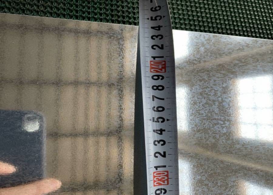Z90  Z275 G90 lamiera di acciaio galvanizzato a caldo 0,14  3,00 mm per applicazioni di piastre contenitori