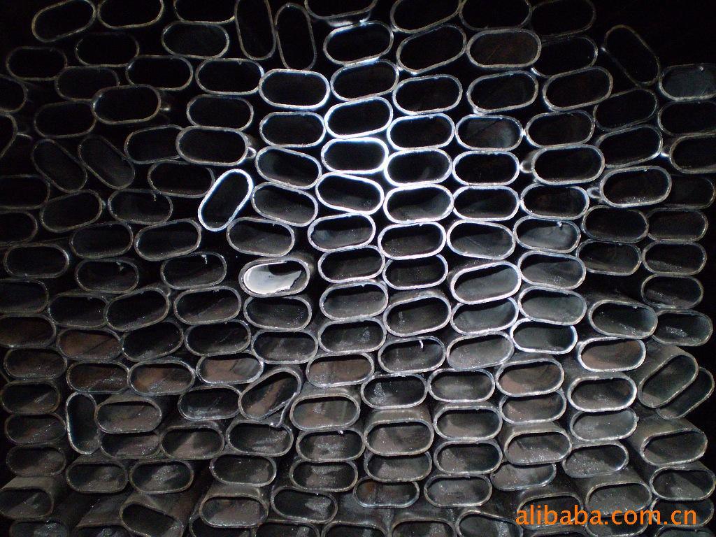 5.8M / 6M ASTM A53 BS1387 DIN2244 Tubi in acciaio galvanizzati, oliati, neri