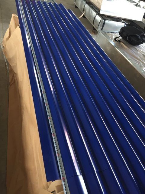 Utilizzo strutturale Matt Finish Lastre di tetto in acciaio ondulato per tetti e rivestimenti murali