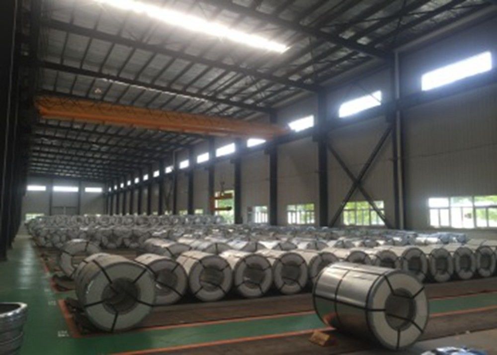 DX51D bobina di acciaio zincato rivestito a freddo laminato a caldo immerso in acciaio galvanizzato per la fabbricazione di pannelli di mobili e elettrodomestici
