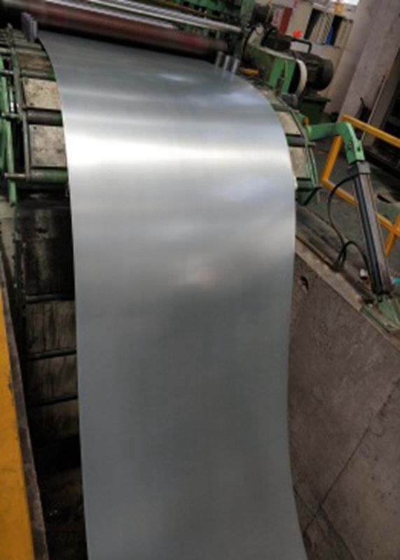 DX51D / DX52D / DX53D bobina di acciaio galvanizzato a caldo con rivestimento in zinco da 40 ‰ 275 g/m2 per la lavorazione di pannelli per costruzioni e apparecchiature