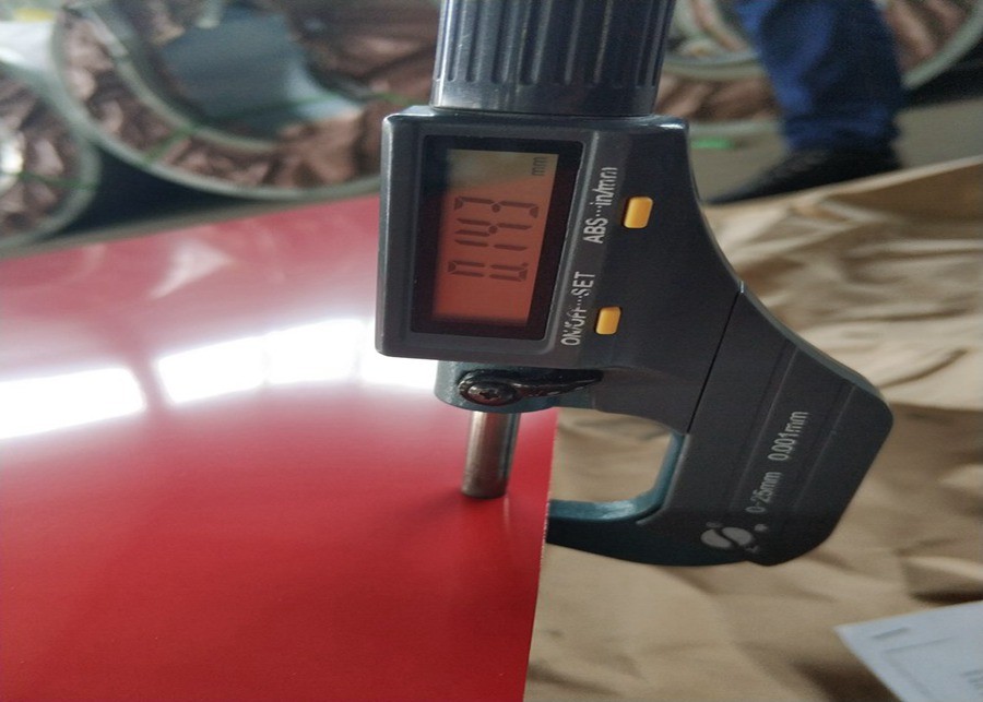 Su misura secondo la carta preverniciata colore JIS immerso caldo G3312, DX51D AZ PVDF della lamiera di acciaio di RAL
